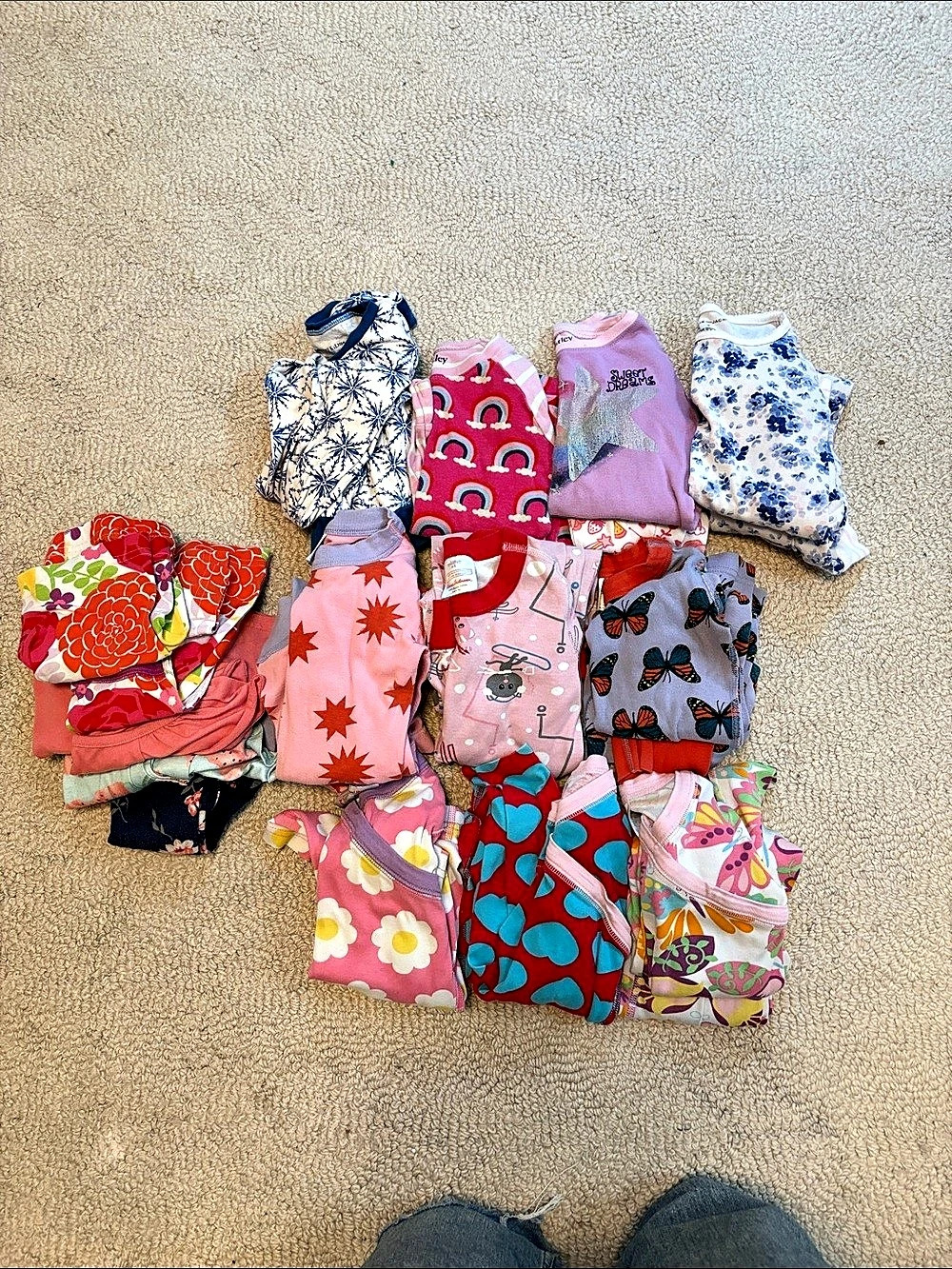 Girls Size 5-6 pajamas Lot